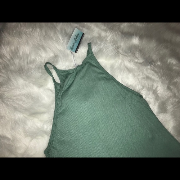 Green Basic Tank - Picture 2 of 2